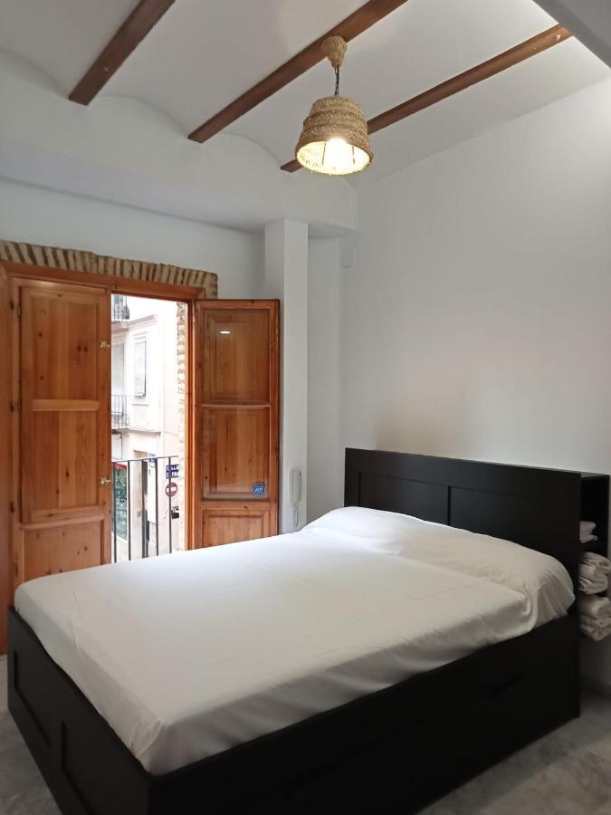 Apartamentos Con Encanto En Pleno Casco Antiguo Ron Valenciayole Екстериор снимка